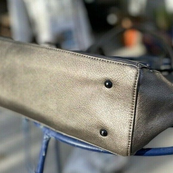 Kate Landry Leather Tote Purse Metallic Pewter w/a Bronze Textured Accent - Picture 5 of 6